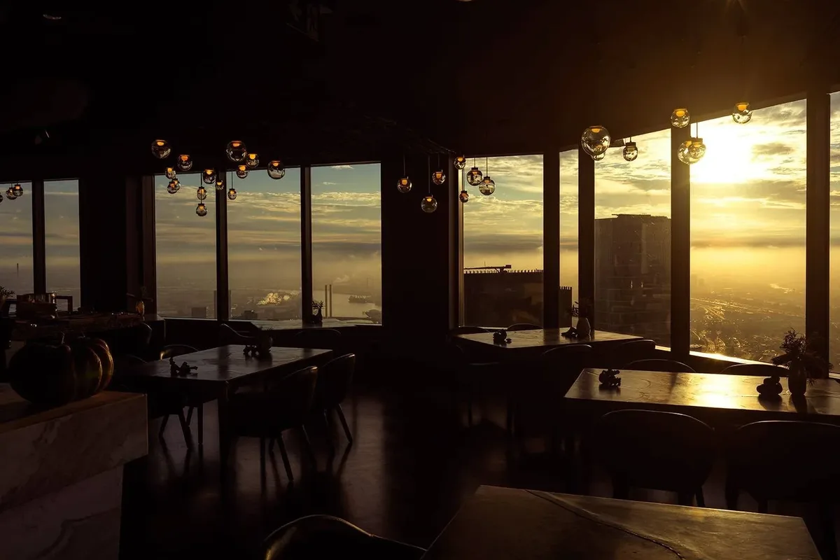 Vue de Monde setting
