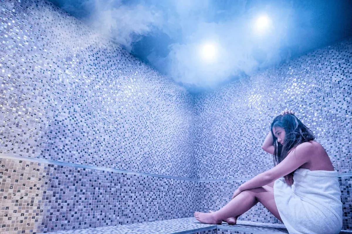 V Hotel Spa setting