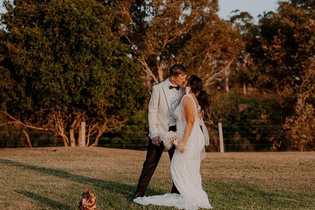 The Lakehouse Folk Elopements setting