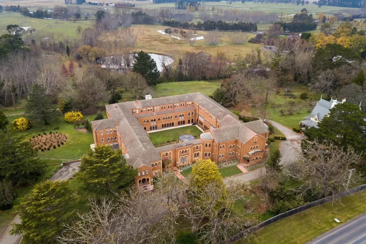 Hartzer Park Conference & Retreat Centre setting