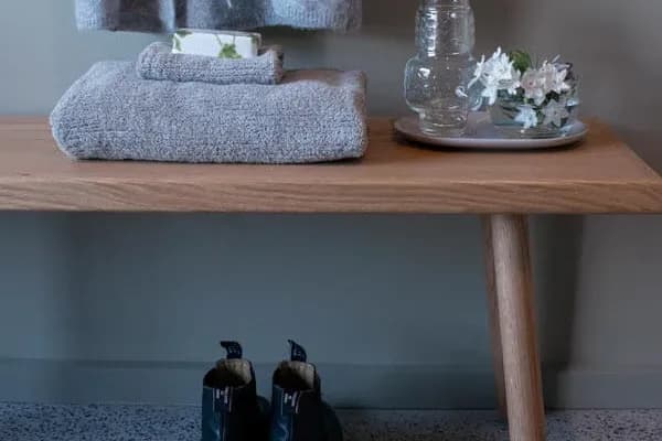 The Retreat setting