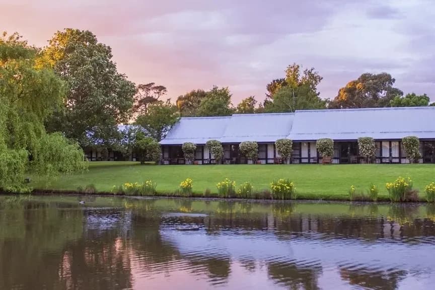 Briars Country Lodge setting