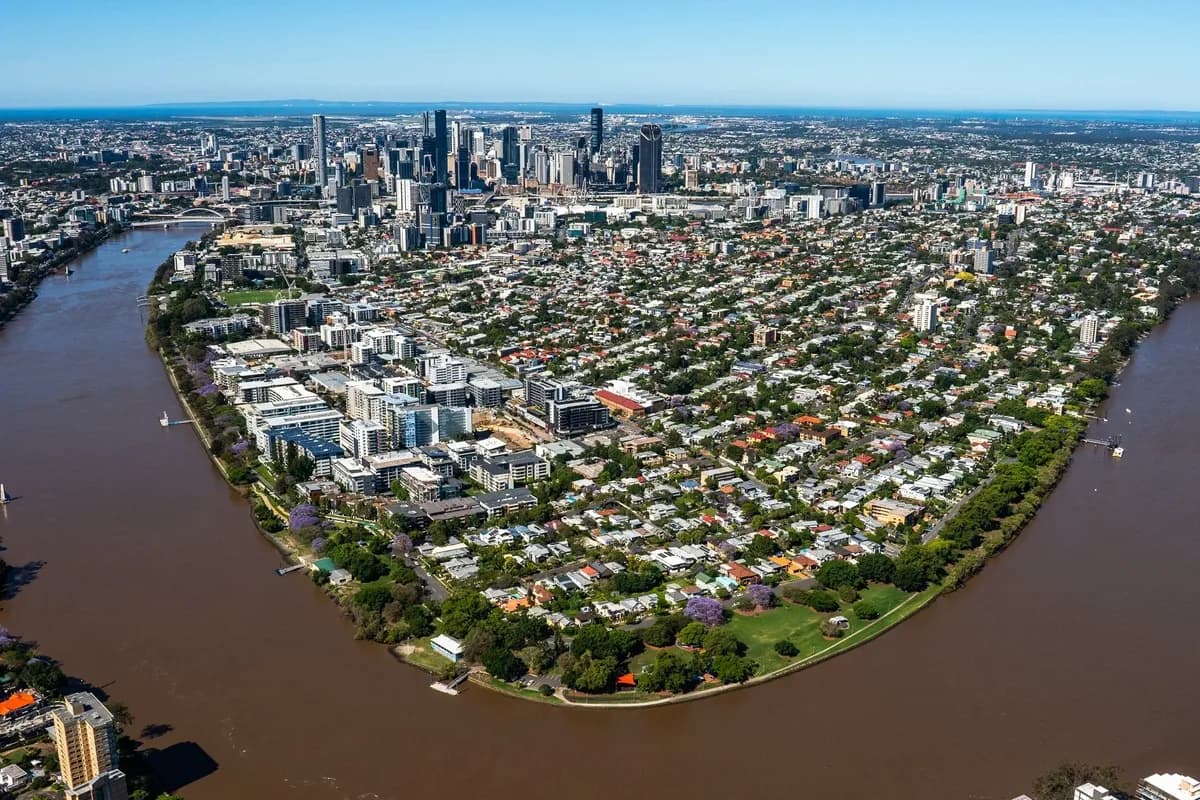 Brisbane Helicopters scenic flight experience setting