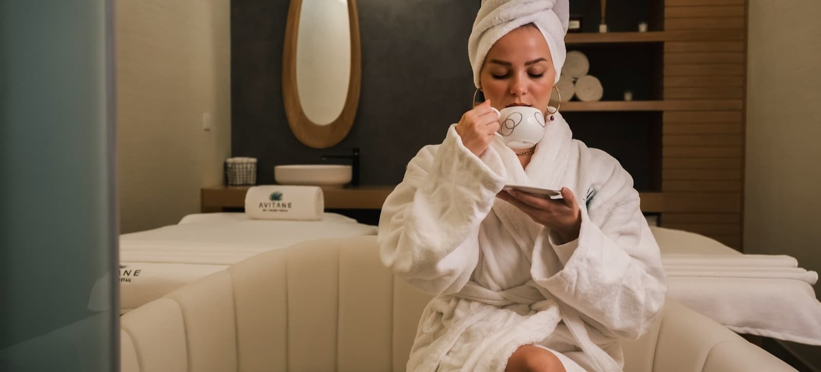 A calm Botanical Day Spa treatment space